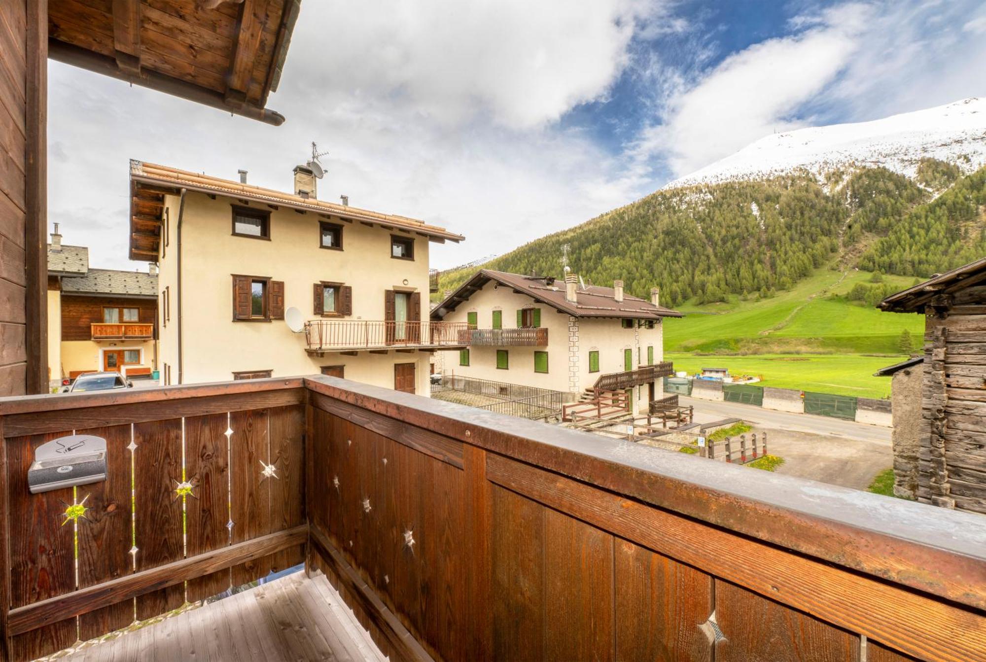 Vera Apartment Livigno Kültér fotó